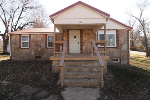 803 E Benton Avenue, Ava, MO, 65608 | Card Image