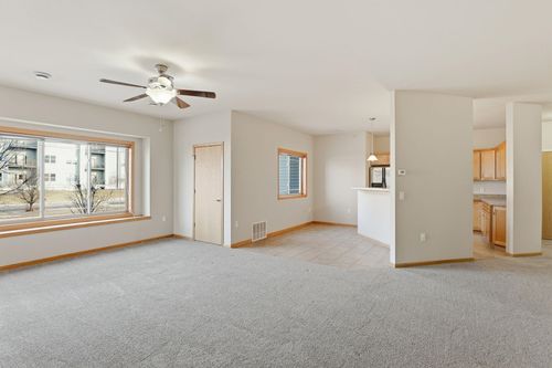 114-6809 Milwaukee Street Street, Madison, WI, 53718 | Card Image