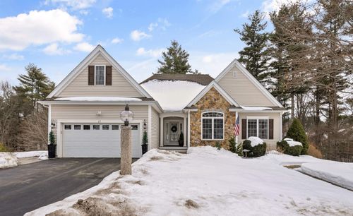 17 Canterbury Ct, Salem, NH, 03079-3368 | Card Image