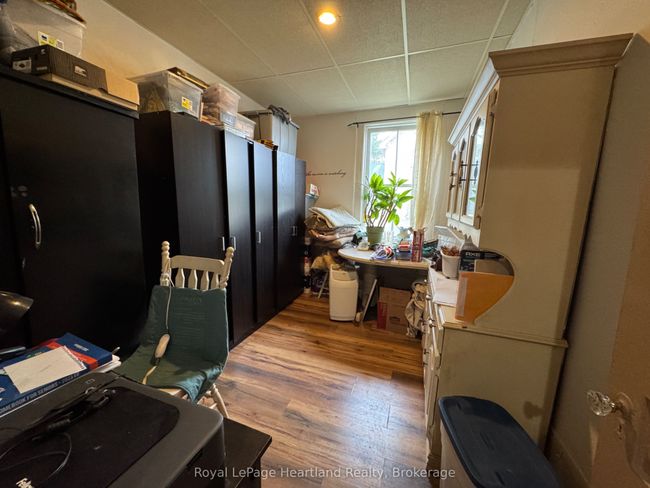 663 Josephine St, House other with 2 bedrooms, 1 bathrooms and 2 parking in Huron ON | Image 8