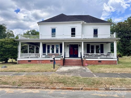 121 Academy St, chester, SC, 29706-1785 | Card Image