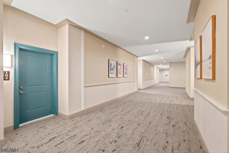 Residential Lease in Montville Twp. 5
