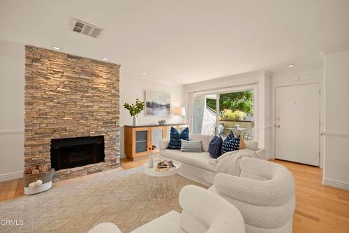 5-699 County Square Dr, Ventura, CA, 93003 | Card Image