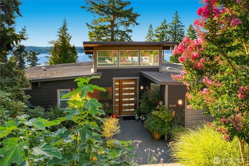 3029 70th Avenue Se, Mercer Island, WA, 98040 | Card Image