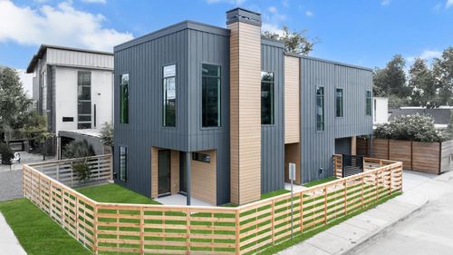 2323 N Carroll Ave, Dallas, TX, 75204-3605 | Card Image