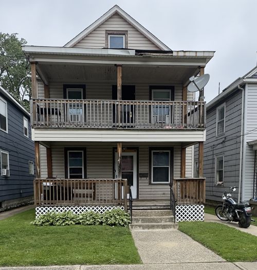 714 E 4th St, Erie, PA, 16507-1724 | Card Image