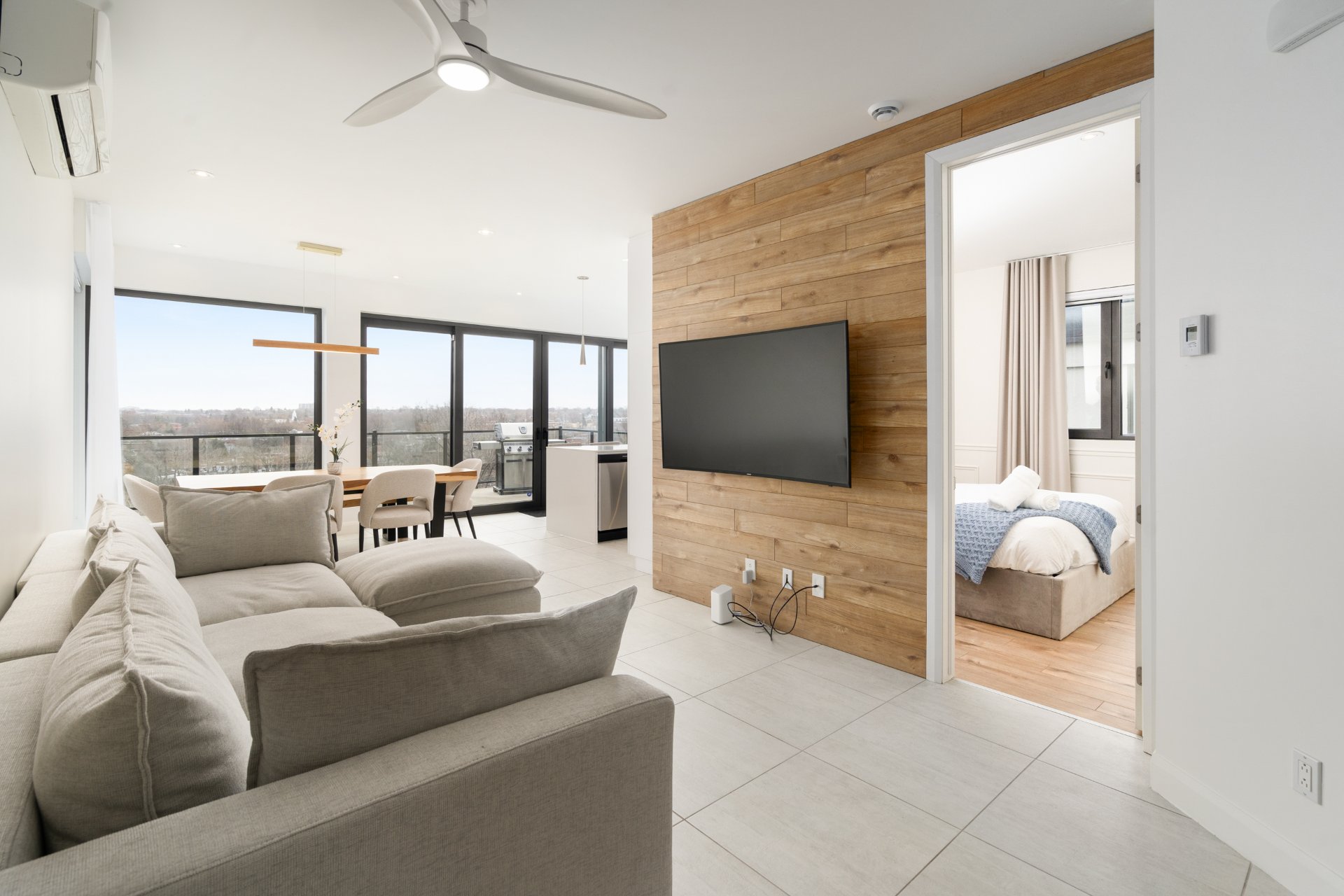 Residential Lease in Laval (Saint-Vincent-de-Paul) 2