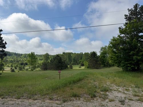 A4 E Kasson Rd, Maple City, MI, 49664 | Card Image