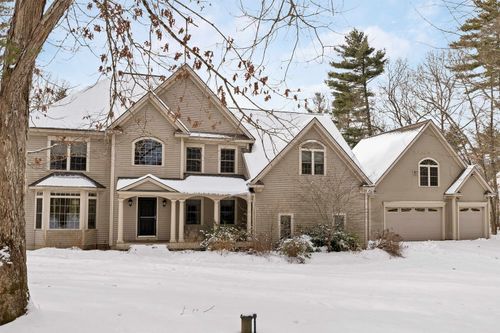 2 Caverno Dr, Lee, NH, 03861-6630 | Card Image
