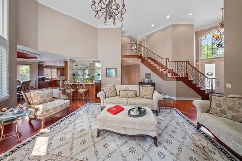 13046 Partridge Run, Shelby Twp, MI, 48315-6942 | Card Image