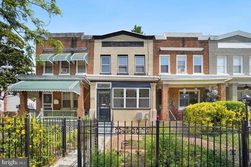 304 Bryant St Ne, WASHINGTON, DC, 20002-1122 | Card Image