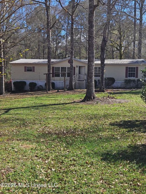 54 Jefferson Rd, Wiggins, MS, 39577-9004 | Card Image
