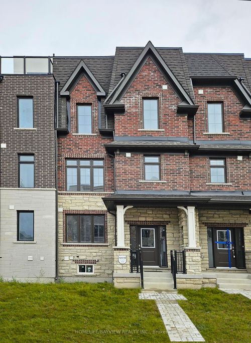 4 Guardhouse Cres, Markham, ON, L6C3J7 | Card Image