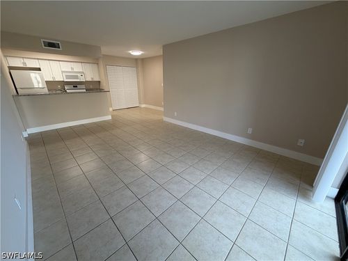 1702-5317 Summerlin Rd, FORT MYERS, FL, 33919-7676 | Card Image