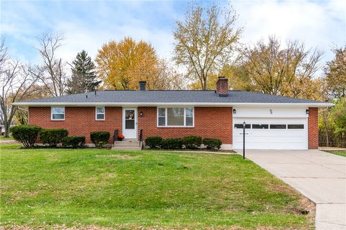 615 Waverly Dr, Beavercreek, OH, 45434-5817 | Card Image