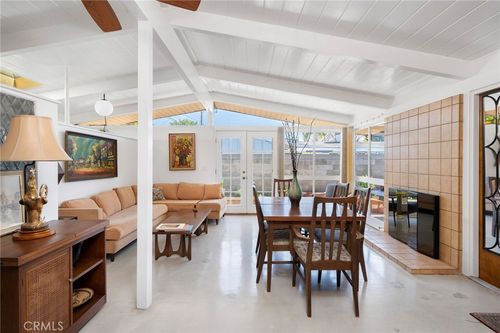 7147 E Metz St, Long Beach, CA, 90808-4349 | Card Image