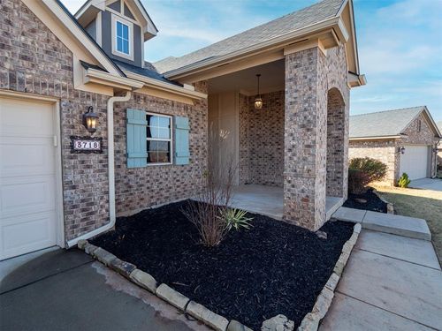 3718 Painted Bird Lane, Norman, OK, 73071 | Card Image