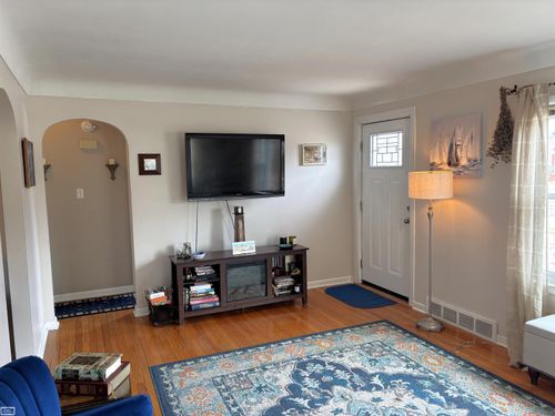 3513 Stone Street, Port Huron, MI, 48060 | Card Image