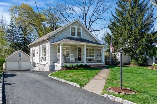 79 Highland Ave, Basking Ridge, NJ, 07920-2609 | Card Image