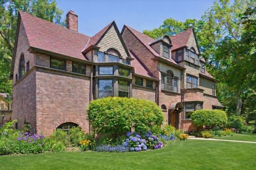 225 Hamilton St, Evanston, IL, 60202-1452 | Card Image