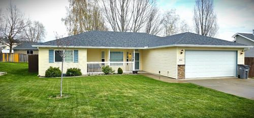 826 Kelsea St, Medical Lake, WA, 99022-5007 | Card Image