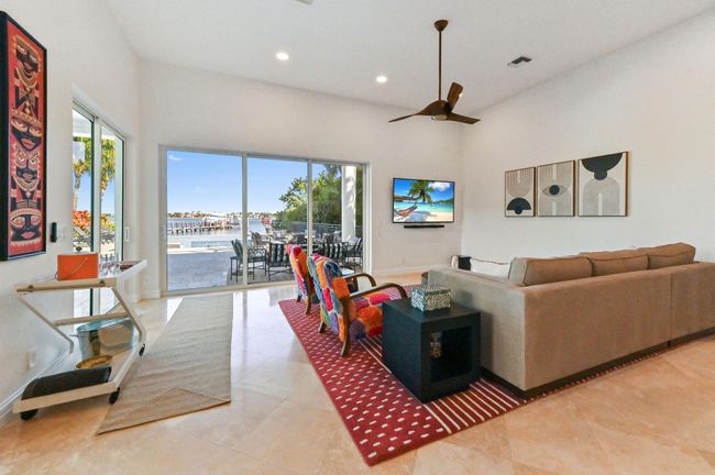 200 N Lake Dr, House other with 5 bedrooms, 5 bathrooms and null parking in Lantana FL | Image 18