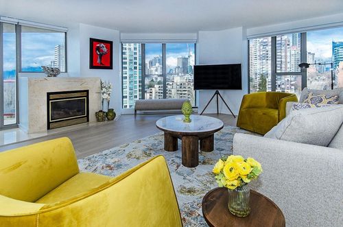 1305-1000 Beach Ave, Vancouver, BC, V6E4M2 | Card Image