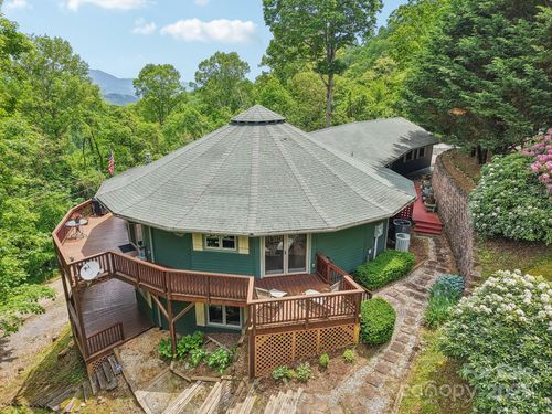 274 Slippery Rock Rd, Waynesville, NC, 28785-7774 | Card Image