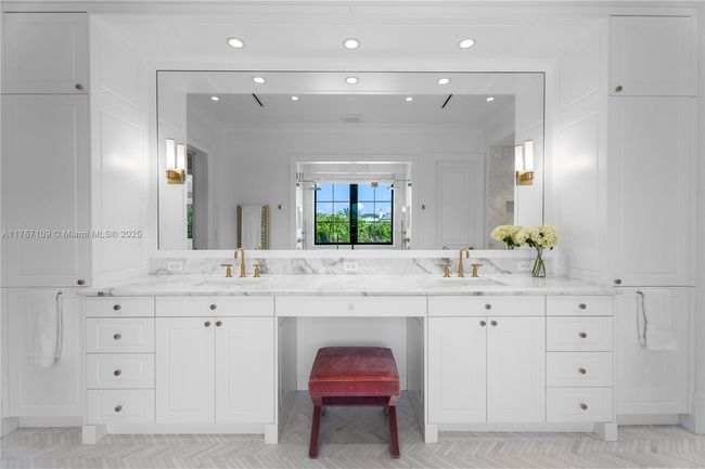 6575 Sw 96 Th St, House other with 7 bedrooms, 9 bathrooms and null parking in Pinecrest FL | Image 57
