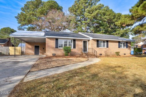 507 Glendale Dr W, Wilson, NC, 27893-2719 | Card Image