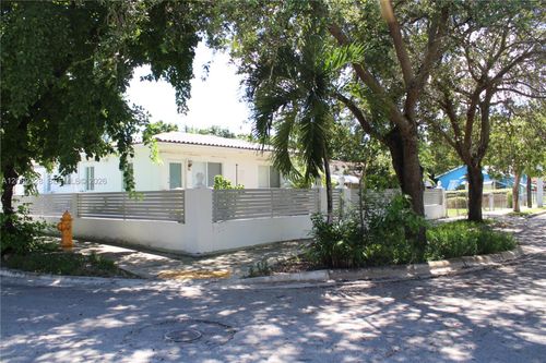 4141 Nw 5th Ave, Miami, FL, 33127-2821 | Card Image