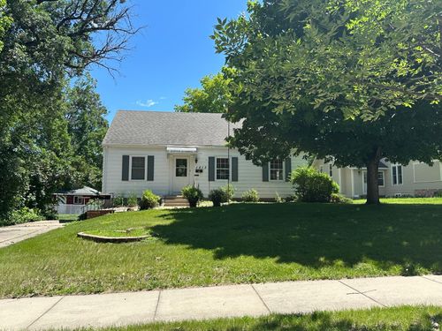 1213 Minnesota Ave, Detroit Lakes, MN, 56501-3911 | Card Image