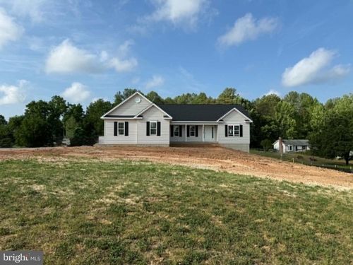 5430 Lewiston Rd, BUMPASS, VA, 23024-8817 | Card Image