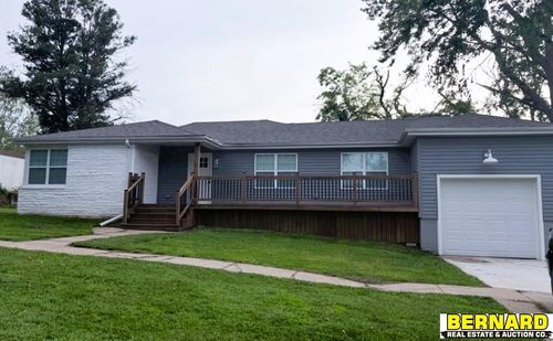 2110 L St, Auburn, NE, 68305-2631 | Card Image