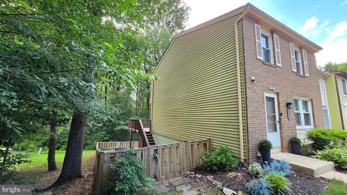 8256 Burning Forest Ct, SPRINGFIELD, VA, 22153-3855 | Card Image