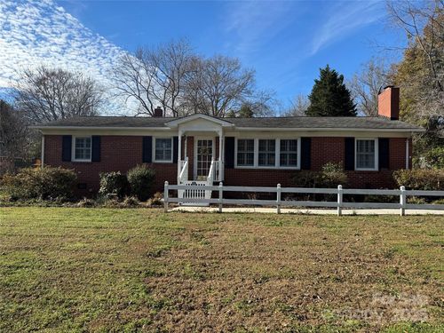 809 Katherine Ave, Kings Mountain, NC, 28086-2243 | Card Image