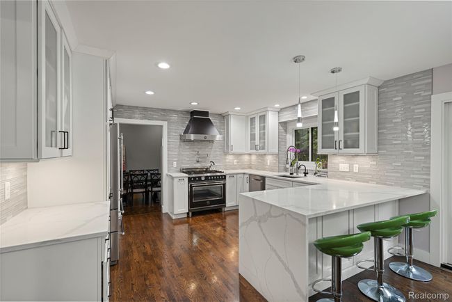 Kitchen. | Image 5