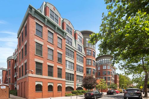 w3j-402 9th St, Hoboken, NJ, 07030-2179 | Card Image
