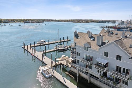 309-309 Chandler'S Wharf, Portland, ME, 04101 | Card Image