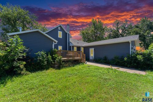 27935 480th Ave Avenue, Canton, SD, 57013 | Card Image