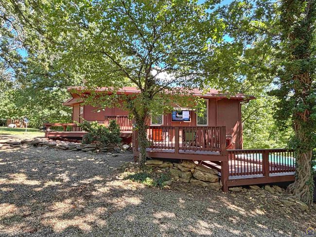 8827 Greenwood Ave, House other with 3 bedrooms, 3 bathrooms and null parking in Ozawkie KS | Image 53