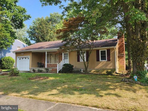 8 Ironwood Cir, DOVER, DE, 19904-6522 | Card Image