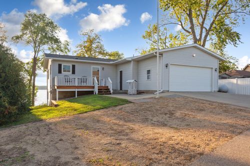 46916 Glens Beach Rd, Waterville, MN, 56096-4278 | Card Image