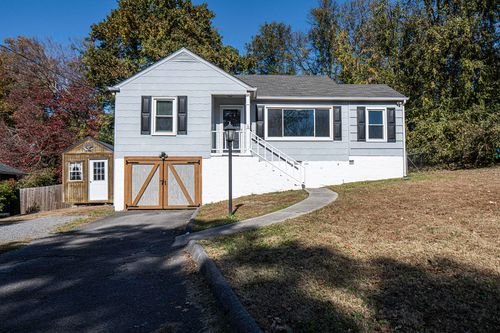 418 Warren St, Rossville, GA, 30741-2932 | Card Image