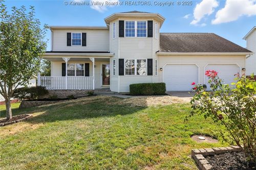 205 Nicole Dr, Hurricane, WV, 25526-9452 | Card Image