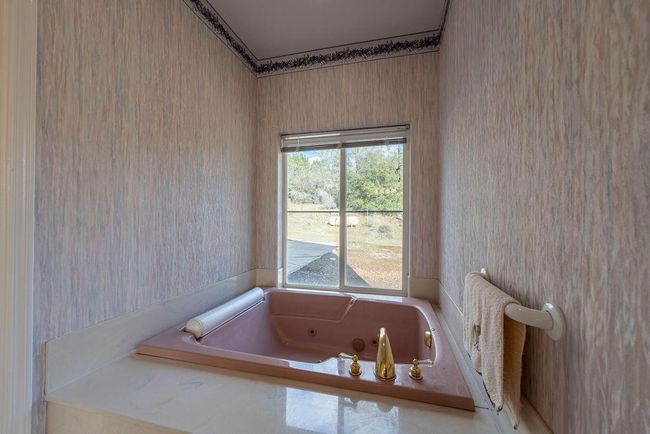 10246 Ranch Rd, House other with 4 bedrooms, 3 bathrooms and null parking in Rough And Ready CA | Image 19