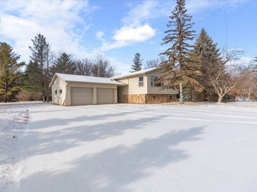 8250 Highland Scenic Road, Baxter, MN, 56425 | Card Image