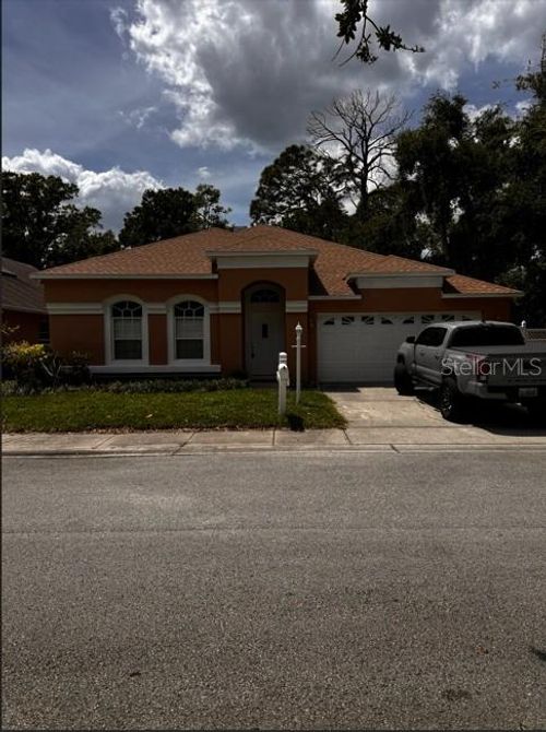 14996 Hidden Oaks Cir, CLEARWATER, FL, 33764-7718 | Card Image