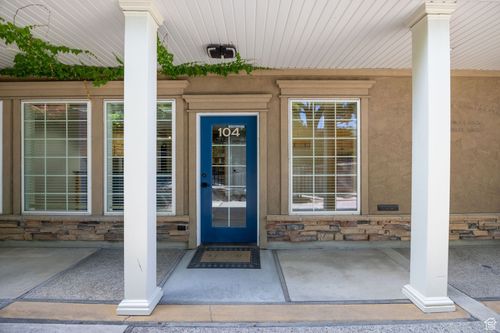 104 E 200 N, Logan, UT, 84321-4007 | Card Image