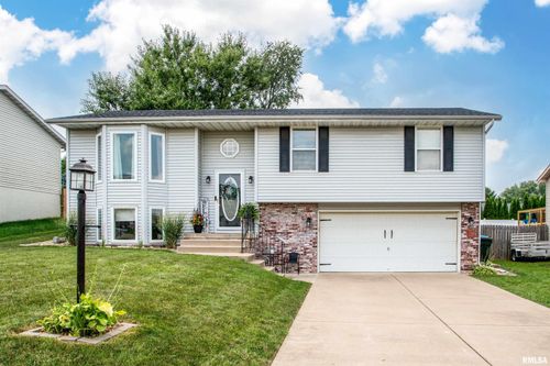 112 Lexington Dr, East Peoria, IL, 61611-5546 | Card Image